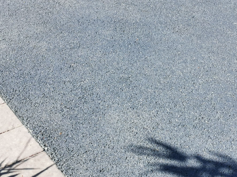 Béton drainant sous carport à Basse Goulaine proche de Nantes