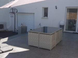 Création et pose d'une terrasse en béton imprimé à Nantes