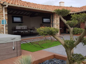 Création et pose d'une terrasse en béton imprimé dans un vignoble à Nantes
